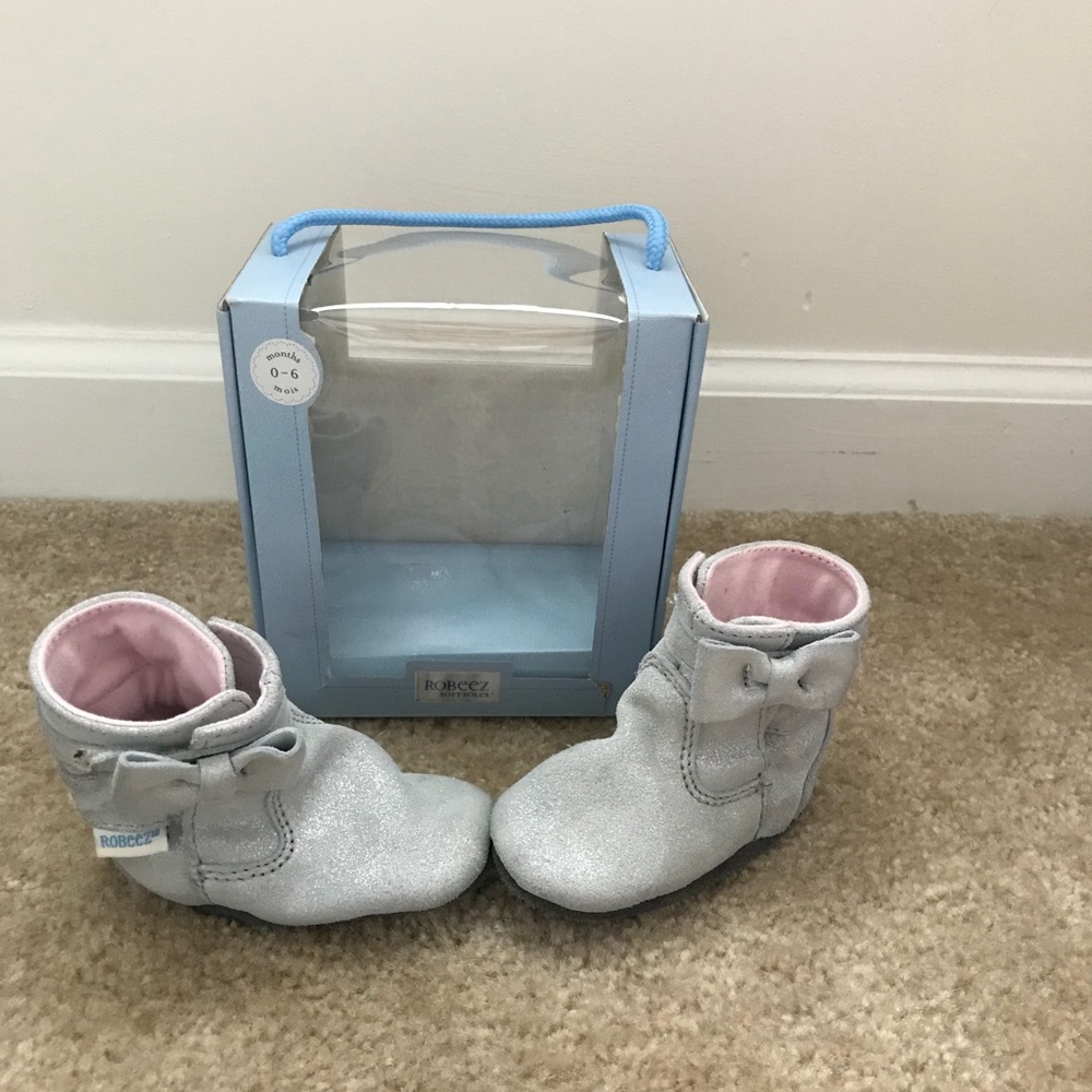 Robeez boots